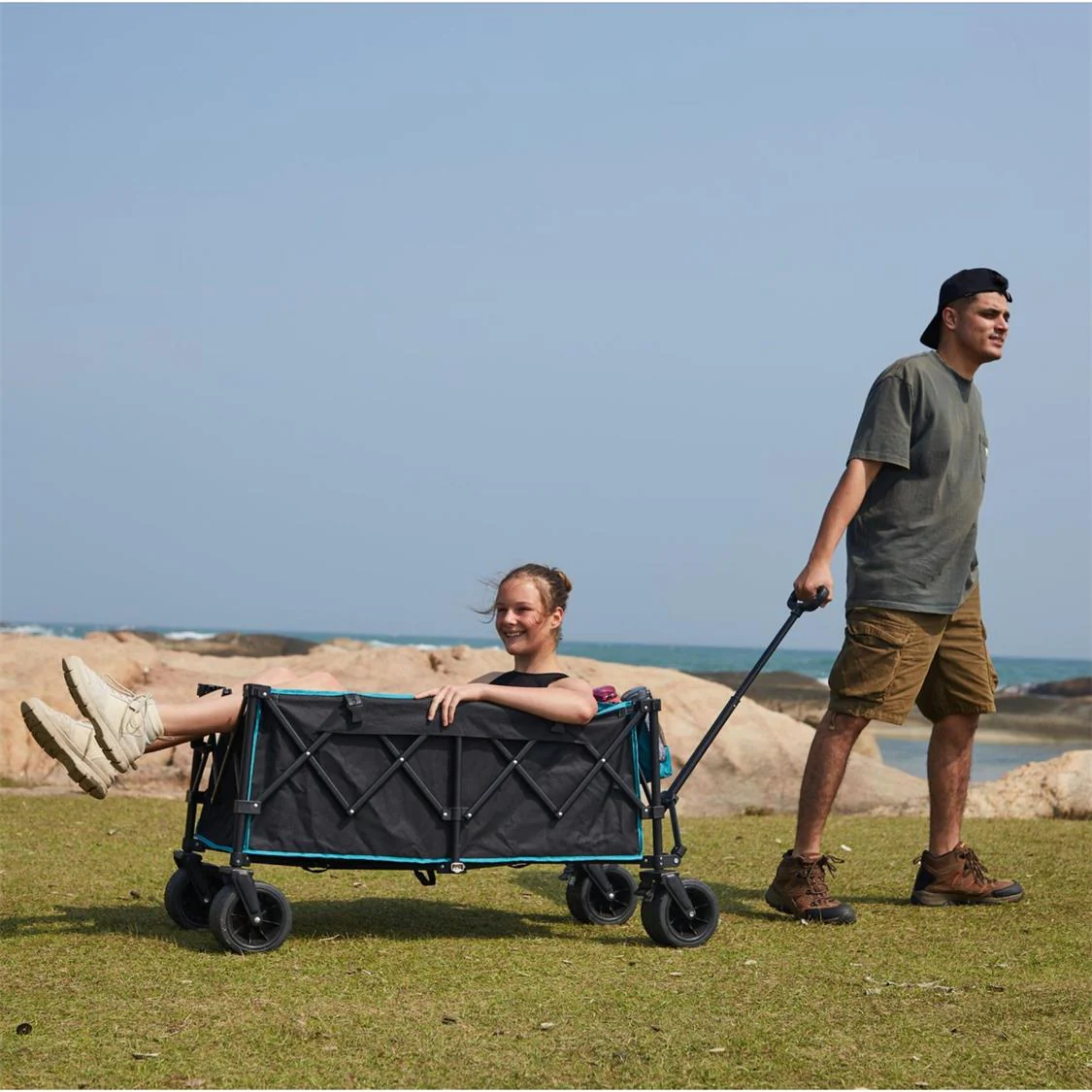 Fundango Heavy Duty Folding Beach Wagon - Image 6