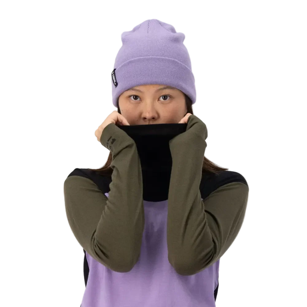 Mons Royale Womens Yotei High Neck LS Logo Lupin / Dark Olive / Black - Image 4